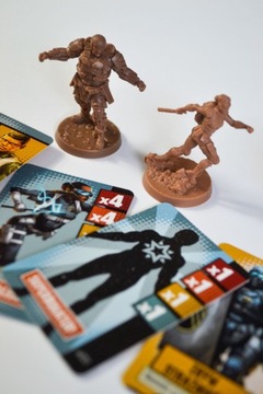 Портальные игры Marvel Zombies