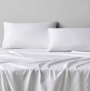 ПРОСТЫНЬ ДАМАСК БЕЛАЯ 240x260 см