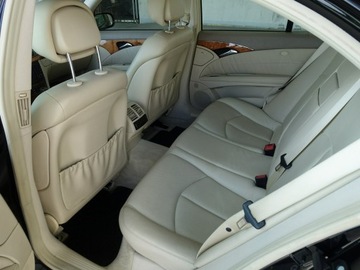 Mercedes Klasa E W211 Sedan W211 3.5 V6 (350) 272KM 2005 Mercedes E 350 3.5 V6 270KM/Beżowe skóry/ I, zdjęcie 17