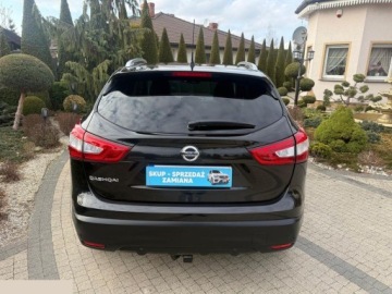 Nissan Qashqai II Crossover 1.2 DIG-T 115KM 2016 Nissan Qashqai 1.2 DIG-T Tekna Xtronic 115KM 2016r bezwypadkowy, zdjęcie 25