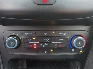 Ford Focus III Kombi Facelifting 1.0 EcoBoost 125KM 2017 Ford Focus 1.0 EcoBoost 125 KM, Grzana Kierownica,, zdjęcie 25