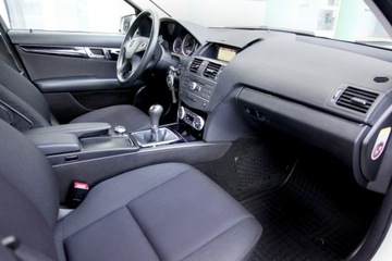 Mercedes Klasa C W204 Limuzyna 1.8 180 K 156KM 2010 Mercedes C 180 1.8 156KM/Klimatronic/ 6 Biegów/, zdjęcie 7