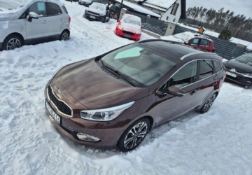 Kia Ceed II Kombi 1.6 GDI 135KM 2014 Kia Ceed 1,6 135 KM Business Line Zarejestrowany w PL 1.6 Benzyna, zdjęcie 22