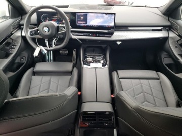 BMW Seria 5 G90-91 2024 BMW Seria 5 530 XI 2024 2.0l 2.0 Benzyna 255KM, zdjęcie 8