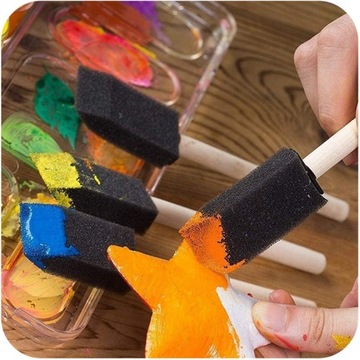 Кисть-губка плоская поролоновая с деревянной ручкой - черная, 45х25мм 1 шт.