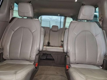 Chrysler Pacifica II 2021 Chrysler Pacifica Touring L 2021 3.6l 3.6 Benzyna 287KM, zdjęcie 10