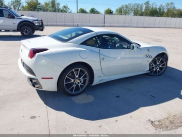 Ferrari California 2012 Ferrari California 2012 4.3l 4.3 Benzyna 453KM, zdjęcie 5