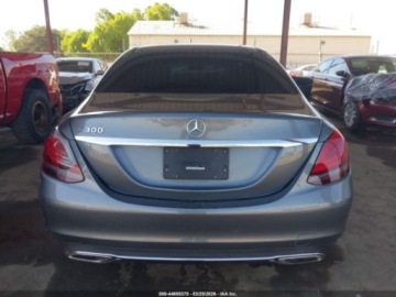 Mercedes Klasa C W205 2020 Mercedes-Benz Klasa C MERCEDES-BENZ C 300 2.0 Benzyna 255KM, zdjęcie 3