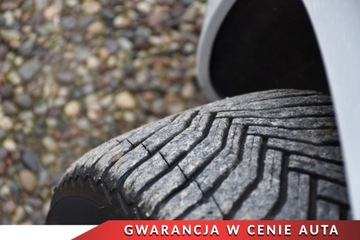 DS 4 I Hatchback Facelifting 2015 2.0 BlueHDi 181KM 2017 Citroen DS4 NawigacjaFull LEDPlywajacy Kierunek Pol-SkoraKlimatronic Tempo, zdjęcie 24