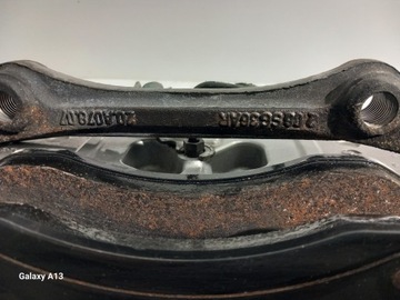 MERCEDES C TŘÍDA 205 E 213 W213 KOMPLET TŘMENY TŘMEN PŘEDNÍ 63 AMG