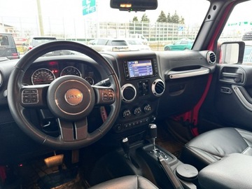 Jeep Wrangler III Unlimited Facelifting 3.6 V6 286KM 2015 Jeep Wrangler SAHARA UNLIMITED. Polska. Bezwypadek, zdjęcie 17