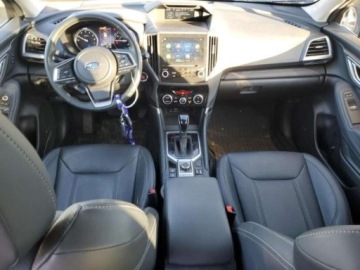 Subaru 2023 Subaru Forester 2023, 2.5L, 4x4, TOURING, po gradobiciu 2.5 Benzyna 182KM, zdjęcie 6