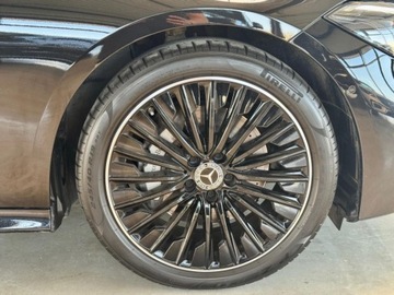 Mercedes CLE Coupe 2.0 300 258KM 2025 MERCEDES-BENZ CLE 300 4-Matic AMG Line 2.0 (258KM) 2025, zdjęcie 12