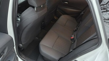 Toyota Corolla XII TS Kombi 2.0 Hybrid Dynamic Force 184KM 2019 Toyota Corolla 2.0 HSD184KM Full Led El. klapa, zdjęcie 13