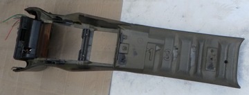 Mercedes W124 E250d 2.5 113KM 1995 универсал, центральный тоннель, консоль