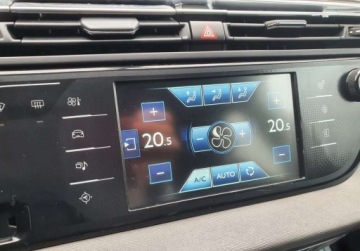 Citroen C4 Picasso II Picasso 2.0 BlueHDi 150KM 2015 Citroen C4 Picasso Kamera Hands Free GetHelp 2.0 Diesel 150KM, zdjęcie 15