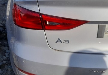 AUDI A3 8V SEDAN lampa tył LED w klapę 8V5945093