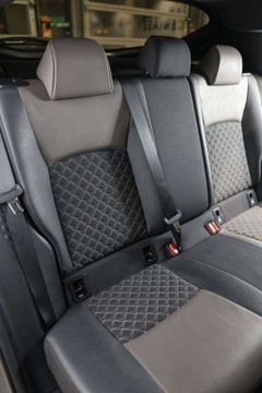 Toyota C-HR I Crossover Facelifting 1.8 Hybrid 122KM 2020 Toyota C-HR 1.8 Hybrid Executive 1.8 Hybryda 122KM, zdjęcie 8