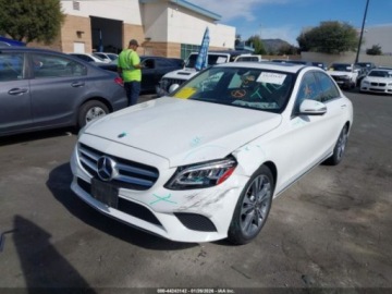 Mercedes Klasa C W205 2020 Mercedes-Benz Klasa C 300 2020 2.0 Benzyna 255KM, zdjęcie 1