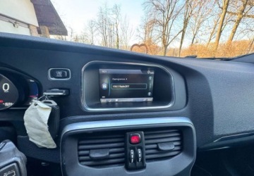 Volvo V40 II Cross Country D3 150KM 2013 Volvo V40 Volvo V40 D3 R-Design Summum 2.0 Diesel 150KM, zdjęcie 18