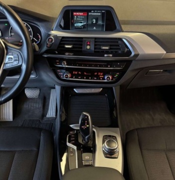 BMW X3 G01 SUV 2.0 20d 190KM 2018 BMW X3 Salon Polska Bezwypadkowy R Cars Warszawa 2.0 Diesel 190KM, zdjęcie 9