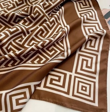 ВЫКРОЙКИ ЖЕНСКИХ ШАРФОВ ВЫКРОЙКИ КОРИЧНЕВЫХ ШАРФОВ ЭЛЕГАНТНЫЙ УНИВЕРСАЛЬНЫЙ