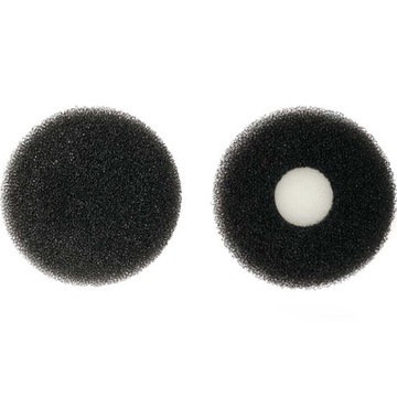 Набор кистей и спонжей для снятия макияжа.