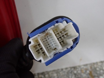 DVEŘE LEVÝ PŘEDNÍ KOMPLETNÍ EVROPA ORIG. SUZUKI VITARA II III 19R