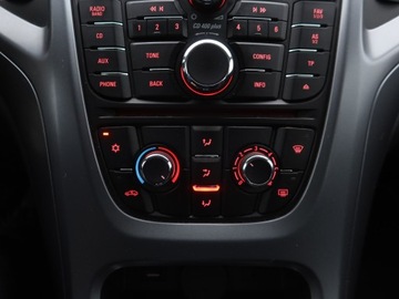 Opel Astra J Sedan 1.4 Turbo ECOTEC 140KM 2015 Opel Astra 1.4 T, Salon Polska, GAZ, Klima, zdjęcie 12