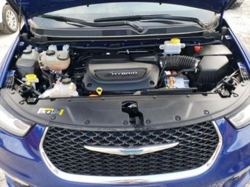 Chrysler Pacifica II 2021 Chrysler Pacifica 2021, 3.6L, HYBRID TOURING L, po gradobiciu 3.6 Hybryda, zdjęcie 11
