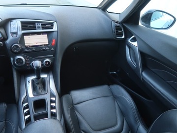 DS 5 Hatchback Facelifting 2015 2.0 BlueHDi 181KM 2016 Citroen DS5 2.0 BlueHDi, 178 KM, Automat, Skóra, zdjęcie 7
