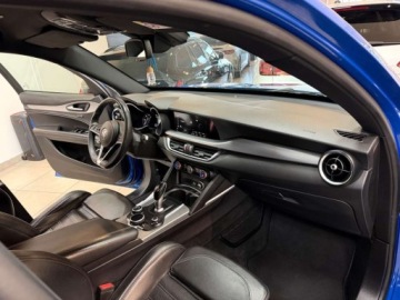 Alfa Romeo Stelvio SUV 2.2 JtdM-2 210KM 2017 Alfa Romeo Stelvio 2.1 Diesel 210KM, zdjęcie 35