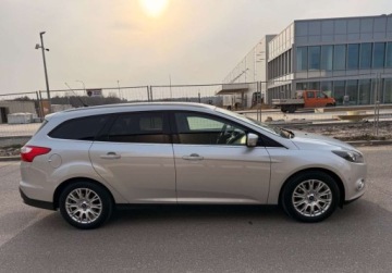 Ford Focus III Kombi 1.6 EcoBoost 150KM 2011 Ford Focus TITANIUM 1.6EB 150ps 6Biegow Tylko115TysPrzebiegu SamParkuje UN, zdjęcie 7