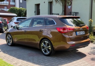Kia Ceed II Kombi Facelifting 1.6 CRDi 136KM 2016 Kia Ceed 1,6 136KM XENON Key-Less NAVI Led Kamera Serwis Bezwypadkowy, zdjęcie 3