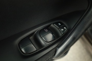 Nissan Qashqai II Crossover 1.6 dCi 130KM 2016 Nissan Qashqai 1.6 dCi, Salon Polska, 4X4, Navi, zdjęcie 17