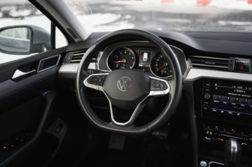 Volkswagen Passat B8 Variant Facelifting 2.0 TSI 190KM 2022 VW Passat 2.0 TSI, Salon Polska, 1. Właściciel, zdjęcie 13