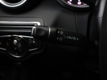 Mercedes Klasa C W205 Kombi 180 156KM 2017 Mercedes C 180 Avantgarde półskóra navi grzane, zdjęcie 28