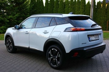 Peugeot 2008 II SUV 1.5 BlueHDi 130KM 2023 Peugeot 2008 1.5 HDI 130KM LIFT AUTOMAT ALLURE I Wlasciciel ASO Bezwypadko, zdjęcie 18
