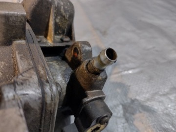 Дроссельная заслонка моновпрыска Ford Taurus I 1 2.5B