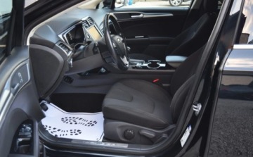 Ford Mondeo V Kombi 2.0 TDCi 150KM 2016 Ford Mondeo SW 2.0 TDCI Titanium Edition Navi Alum Pdc 2.0 Diesel 150KM, zdjęcie 17