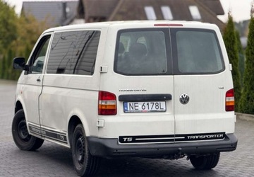 Volkswagen Caravelle T5 T5 Multivan 1.9 TDI 102KM 2005 Volkswagen Transporter 1.9 Diesel 102 KM 3-osobowy 1.9 Diesel 102KM, zdjęcie 3