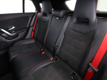 Mercedes CLA C118/X118 Shooting Brake AMG 2.0 35 AMG 306KM 2020 Mercedes CLA 35 AMG 4x4 automat full LED, zdjęcie 16