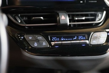 Toyota C-HR I Crossover 1.2L Turbo 116KM 2017 Toyota C-HR 1.2 T Prestige Led Oferta Dealera Gwarancja 1.2 Benzyna 116KM, zdjęcie 32