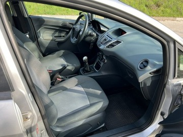 Ford Fiesta VII Hatchback 5d 1.25 Duratec 82KM 2010 Ford Fiesta Opłacony Benzyna Klima Grzane fotele, zdjęcie 6