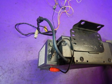 AUDI A8 D3 02-05 6-CD-ЧЕЙНДЖЕР ALPINE DHAS690