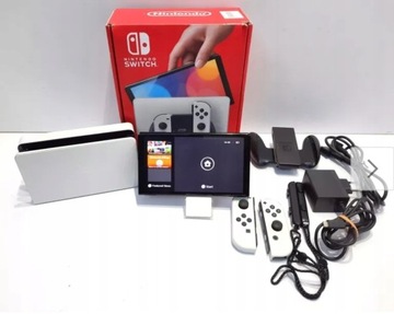 Консоль Nintendo Switch OLED, белая, в ухоженном состоянии, комплект A+/A-