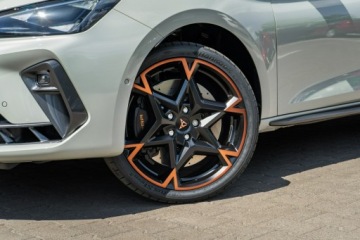 Cupra Leon II Sportstourer Facelifting 2.0 TSI 333KM 2026 Cupra Leon Sportstourer VZ 2.0 TSI 333 KM DSG, zdjęcie 2