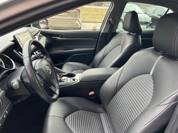 Toyota Camry IX Sedan 2.5 Hybrid Dynamic Force 218KM 2023 Toyota Camry 2.5 Hybrid Prestige CVT, zdjęcie 9