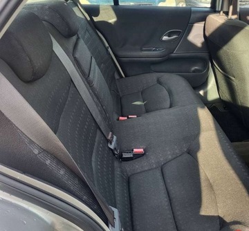 Renault Laguna II Hatchback 1.6 i 16V 107KM 2005 Renault Laguna Renault Laguna 1,6 16V super stan, klima sprawna przebieg 9, zdjęcie 6