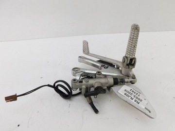 YAMAHA YZF600 R6 RJ09 КОМПЛЕКТ ПРАВАЯ ПОДНОГКА ВОДИТЕЛЯ